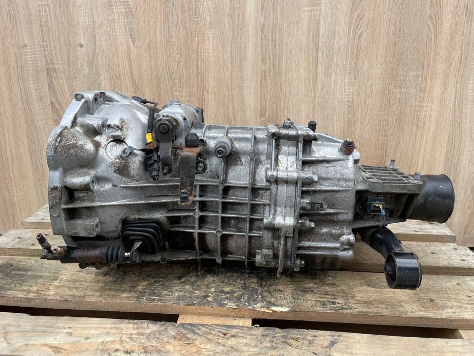 Коробка передач КПП Hyundai 2.5 CRDI H1 H100 H200 МКПП D4CB