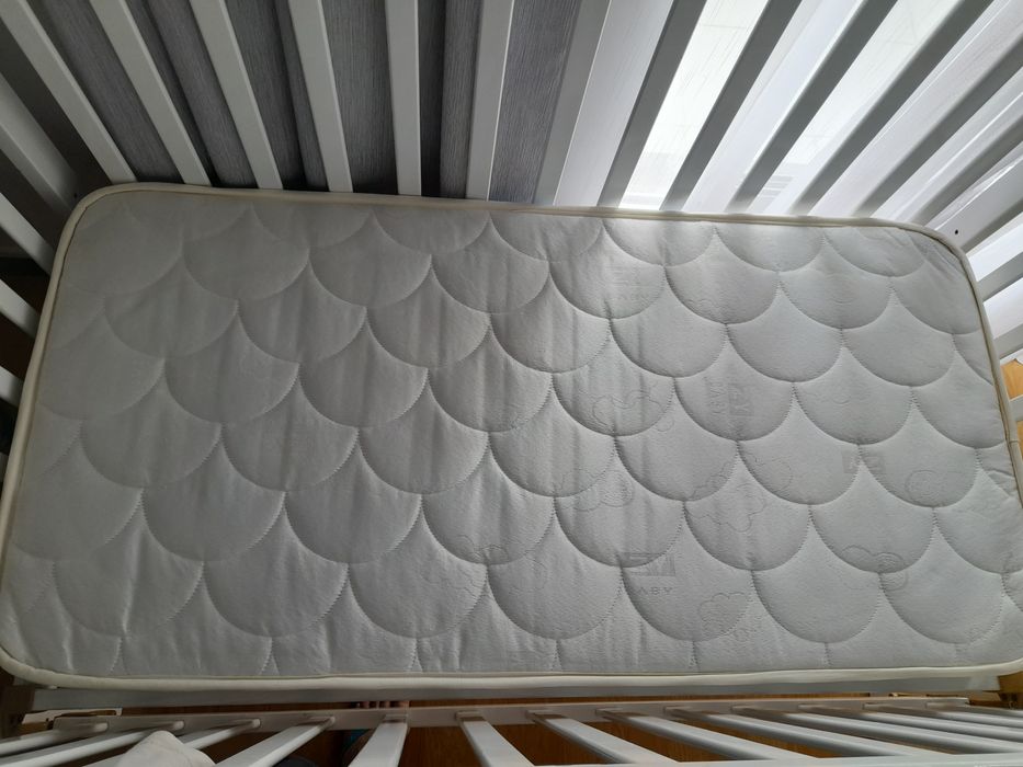 Colchão zippy 120x60 NOVO