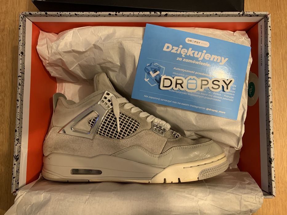 Jordan 4 frozen moments