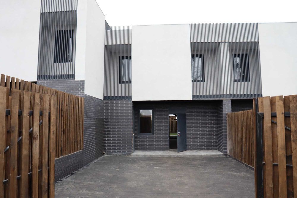 Дом таунхаус 122 м2 Новоалександровка