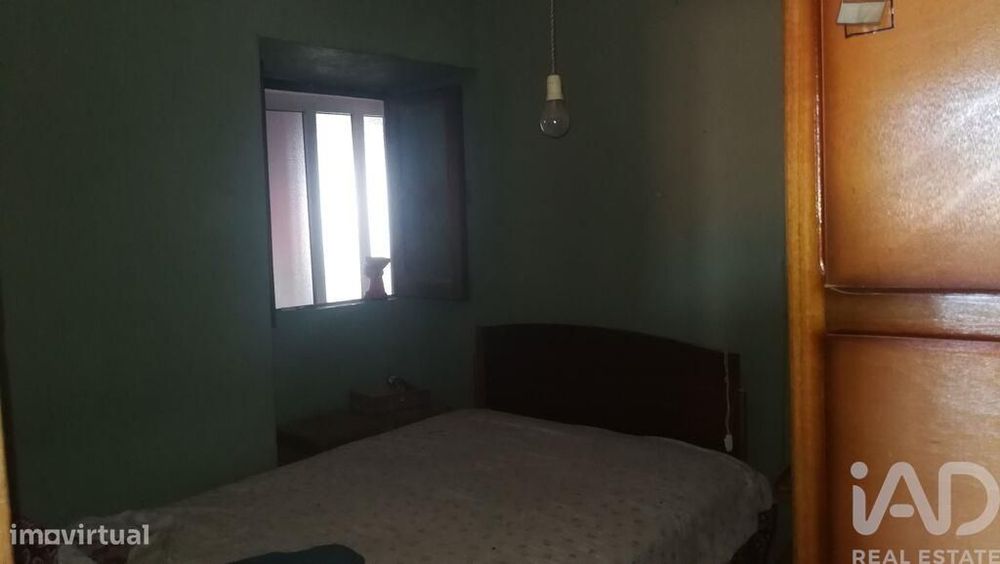 Casa de aldeia T3 em Aguda de 1960,00 m2