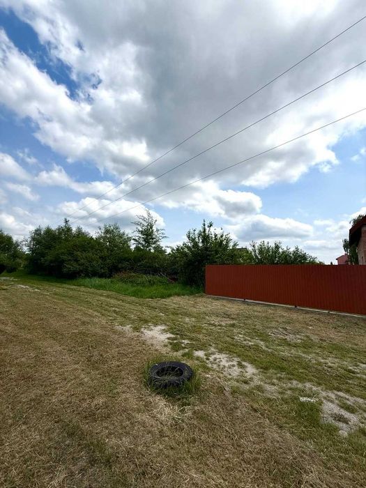 Продаж земельної ділянки під будівництво в с. Рясне-руське