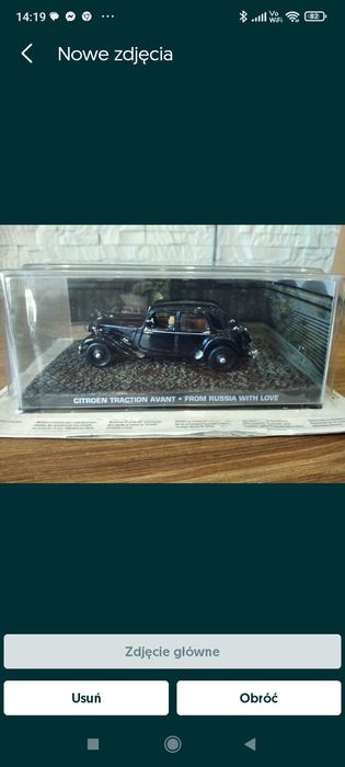 1:43 Citroen Traction Avant Bond 007 From Russia With Love model w bar
