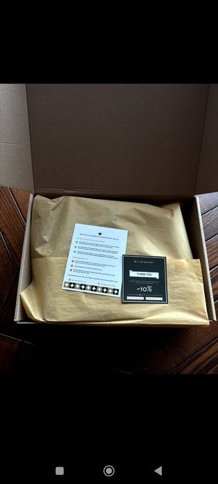 НОВАЯ кожаная сумка ручной работы с тиснением и деревянной ручкой