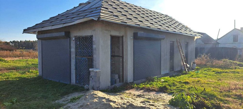 Будинок 25 км від Луцька