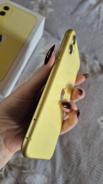 Продам Iphone 11 64gb Neverlock