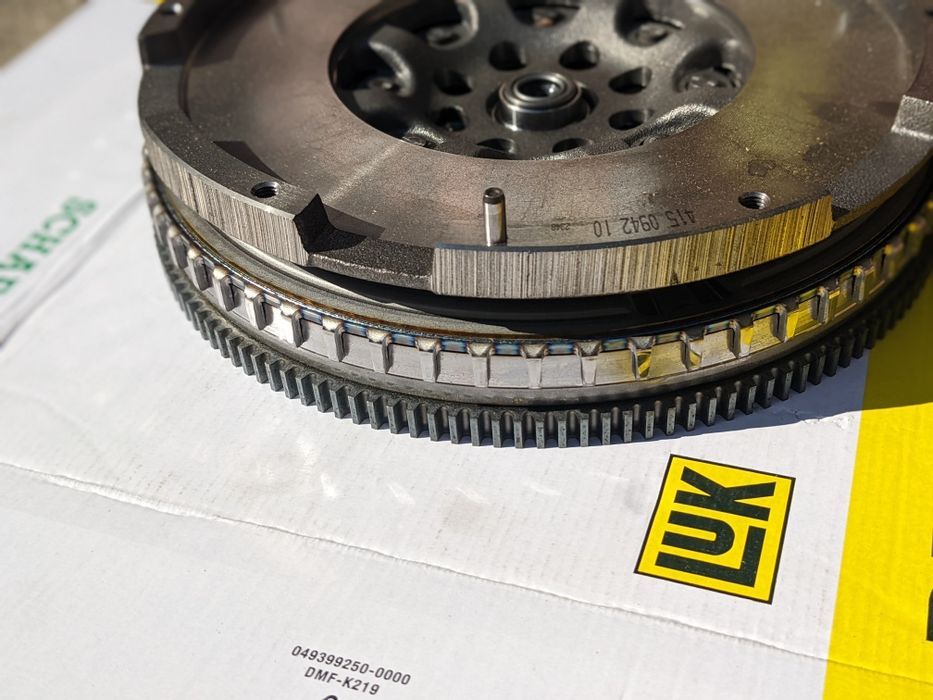 Демфер маховик Mercedes Sprinter 907 910