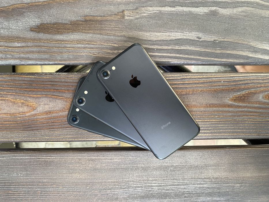 Apple iPhone 7 32Gb Matte Black Neverlock Айфон 7 з гарантією