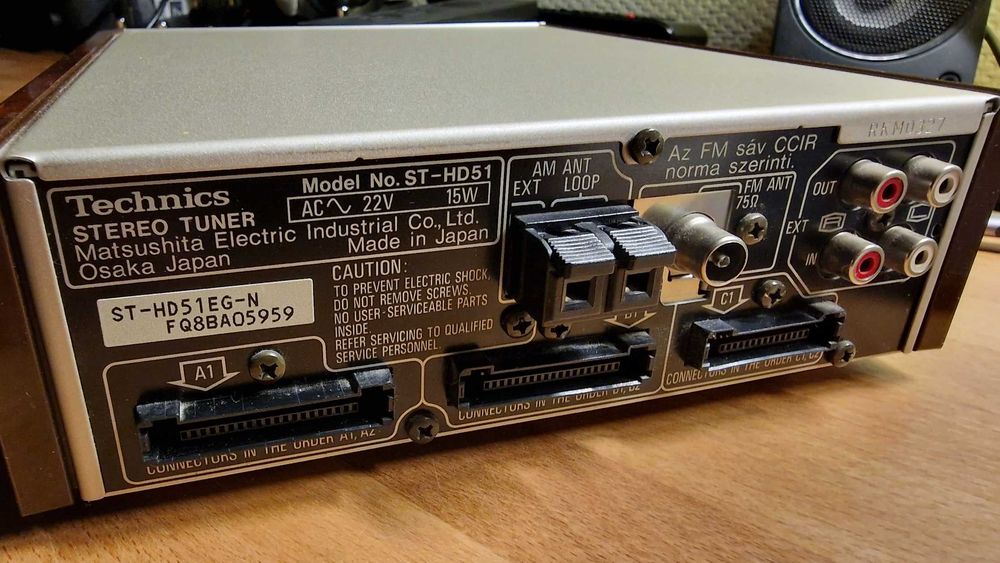 Technics tuner HD51