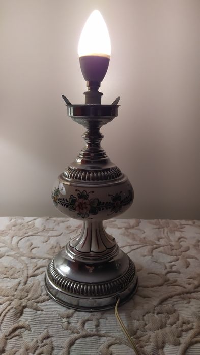 Candeeiro de mesa