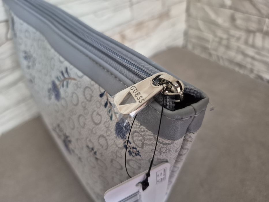 Kosmetyczka Damska Guess Bone Floral Jaye Travel