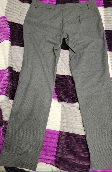 Продам женские брюки BENETTON.