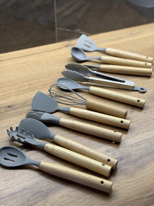 Набір кухонного приладдя