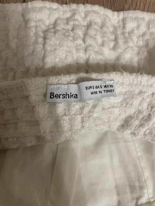Топ корсетний, Bershka