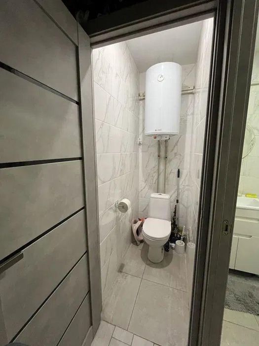 Продам 3-комн квартиру в районе Космонавтов ул.