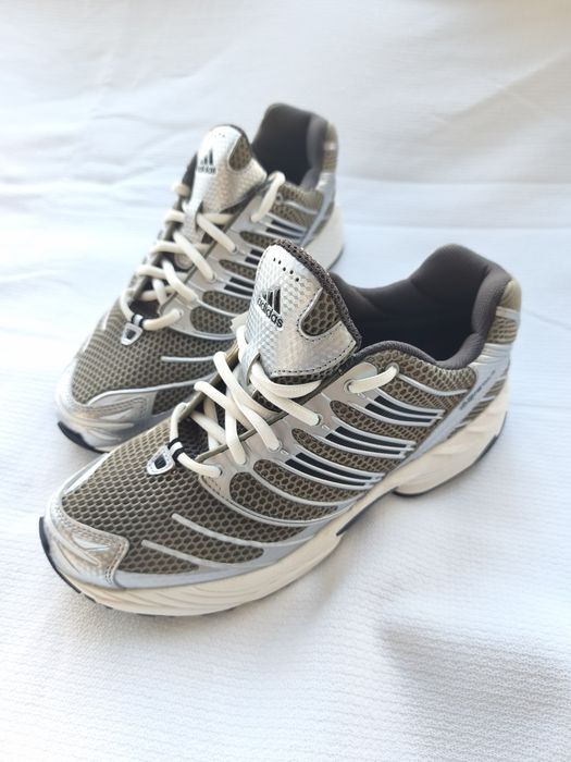 Adidas Adistar Control 3 Novos com Etiquetas | Nº 44 | Retro Y2K