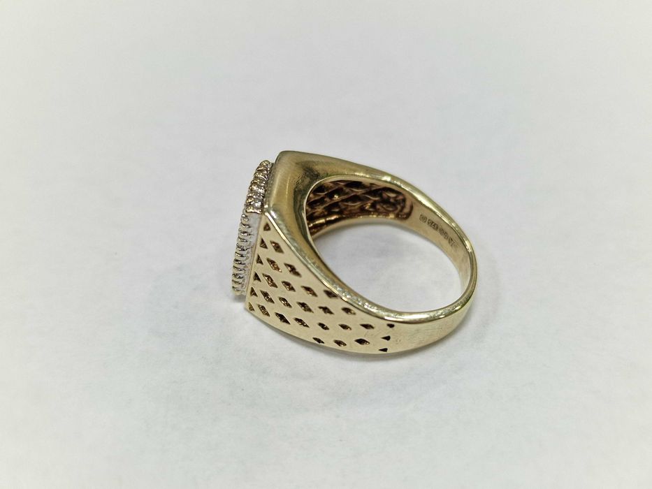 Złoty sygnet męski/ 375/ 7.80 gram/ R15/ 24x DIA/ wycena/ Anglia