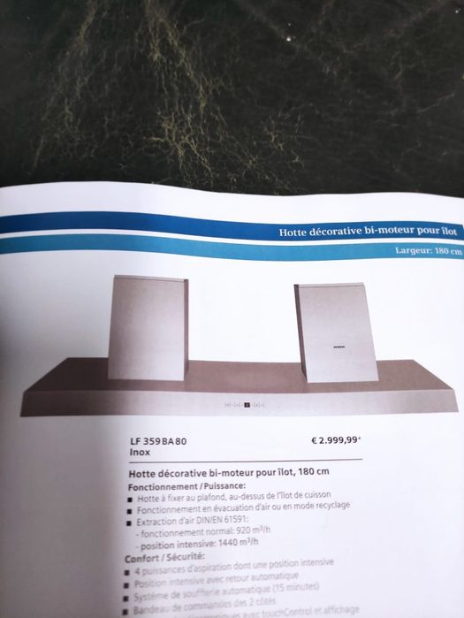 Okap kuchenny nad wyspę Siemens duży używany stan idealny.