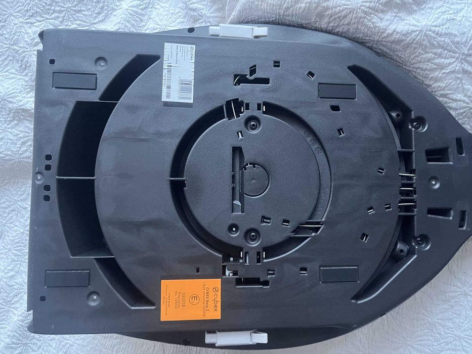 Cybex Sirona Z2 i-Size Deep Black + baza Z2 (ISOFIX) – fotelik 0–18 kg