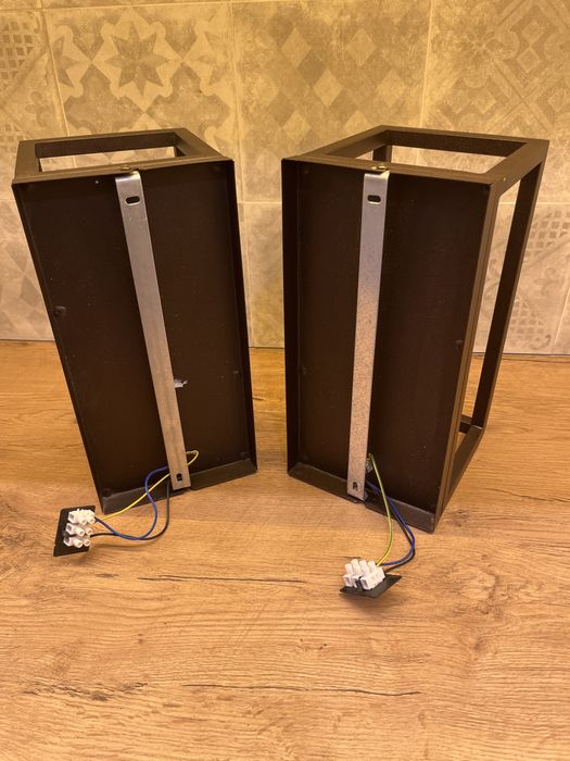 Dwa kinkiety brazowe metalowe 30x17x15cm