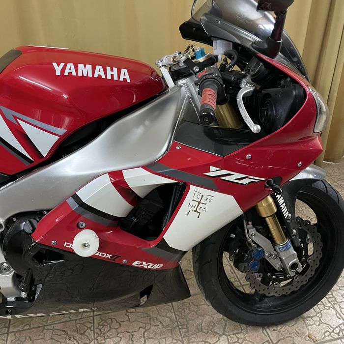 Yamaha YZF-R1 2001