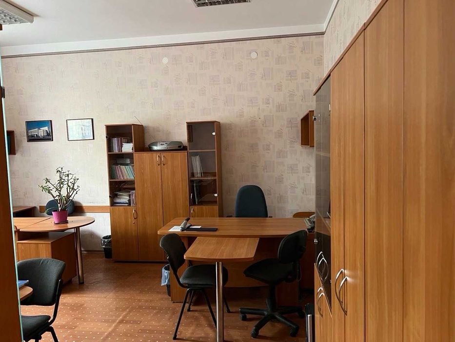 Пропонуємо в оренду офісне приміщення на Подолі.