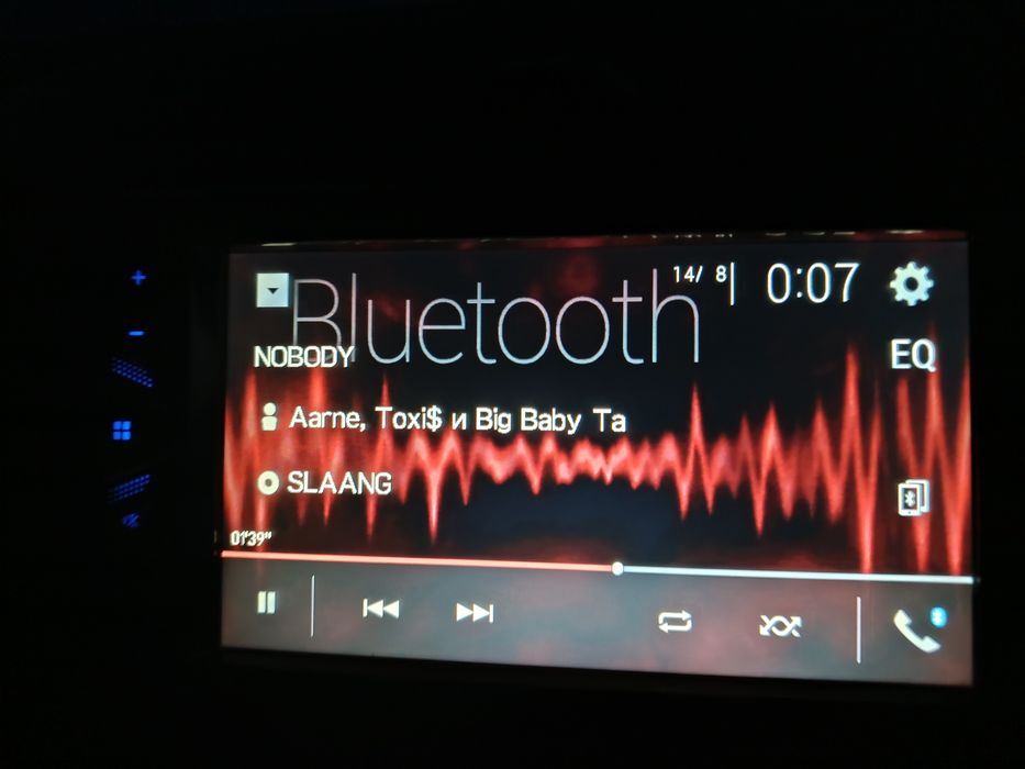 Продам автомагнитолу pioneer 2din