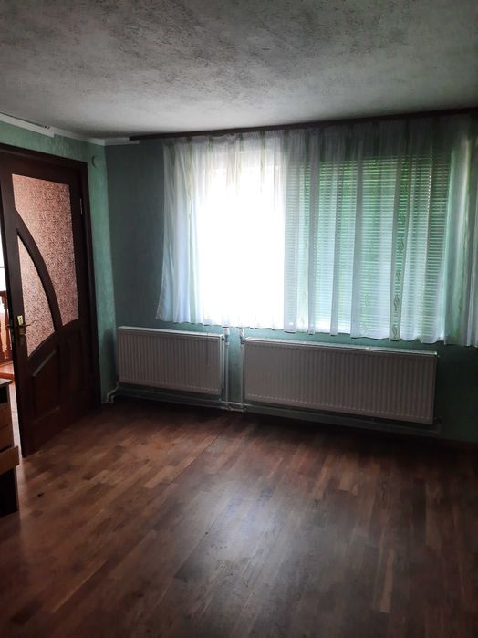 Продається якісний господарський будинок