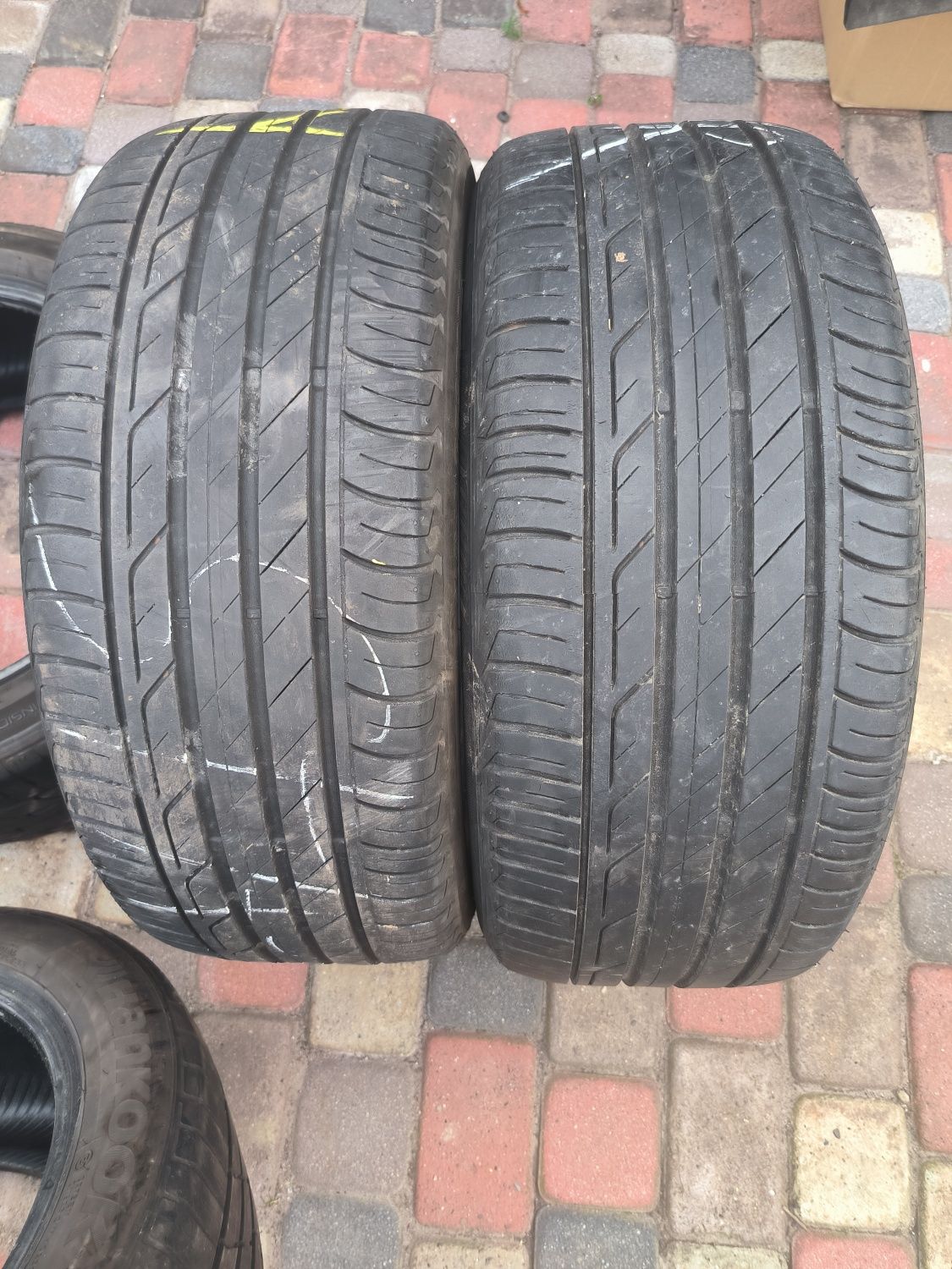 タイヤ・ホイール BRIDGESTONE 225/45R17 TURANZAT001 YA2387 BRIDGESTONE 225/45R17 TURANZAT001 YA2387 Pneu 225/45 R17