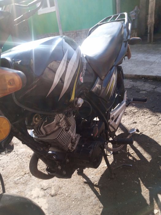 Мото спарк 200..