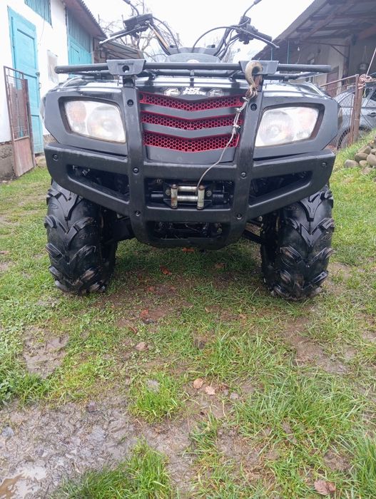 Квадроцикл 700 кубів