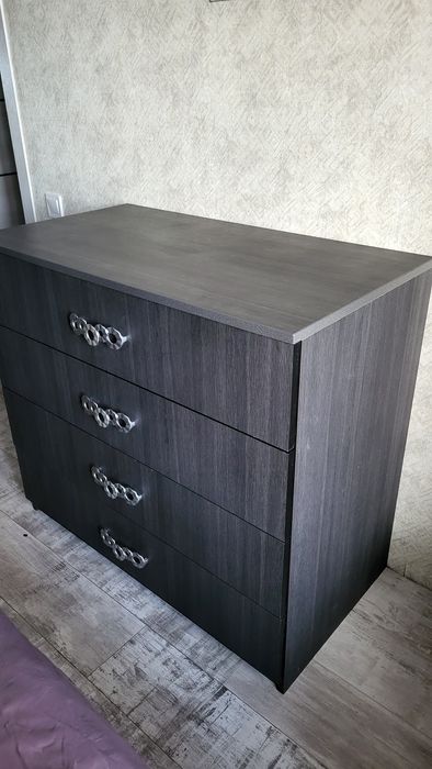 Продам комод ДСП