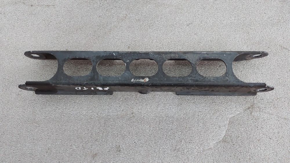 Braço de suspensão trás direito BMW 1 (E81)
