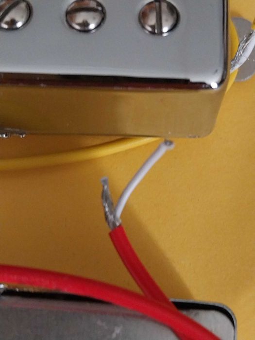 Conjunto de Humbuckers  (neck e Bridge) de alto output