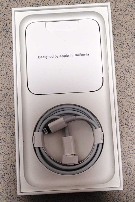 Smartfon APPLE iPhone 11 64GB Black MHDA3PM/A