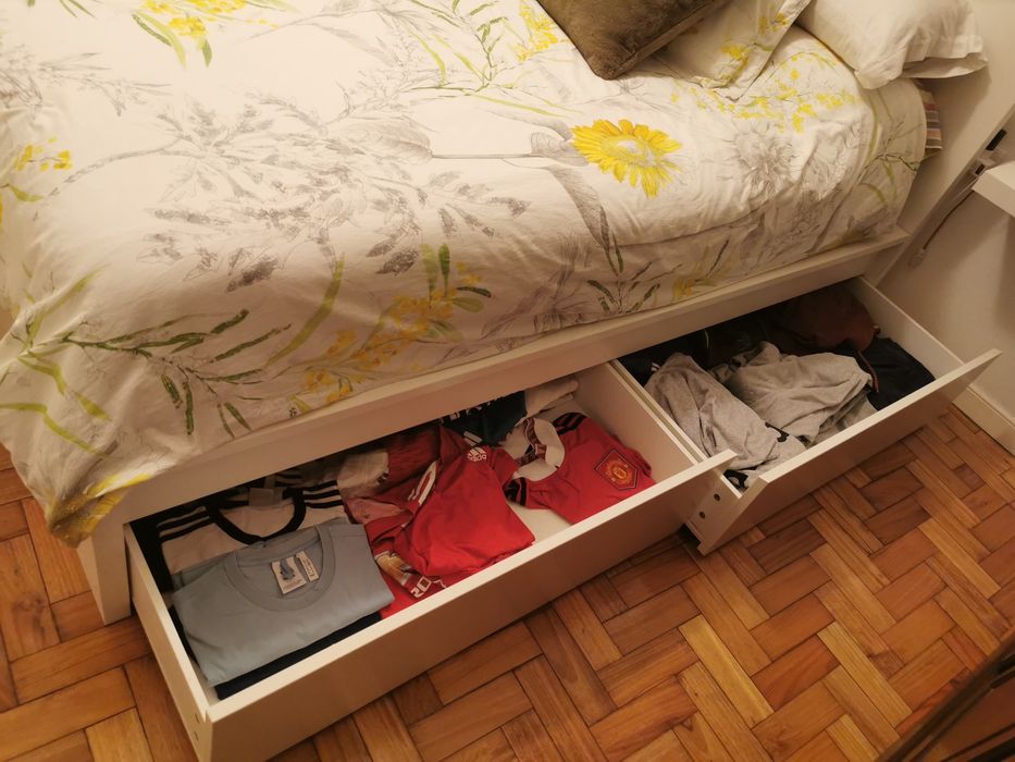Estrutura de cama MALM - IKEA