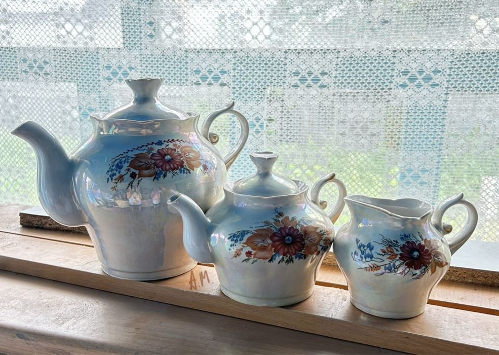 Березновський фарфор: чайник, заварник, молочник (фарфоровий сервіз)