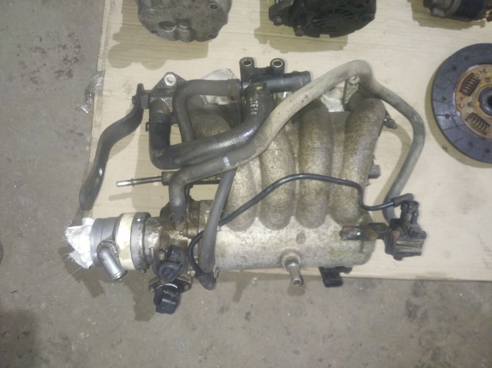 Впускной коллектор chevrolet aveo t250 1,5L 8кл: 1 500 грн. - Впускний ...