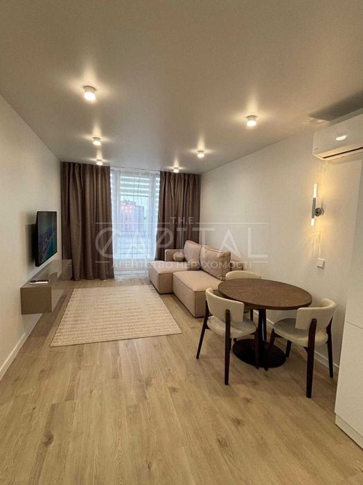 Продаж квартири, вул. Івана Виговського, ЖК Варшавський Плюс