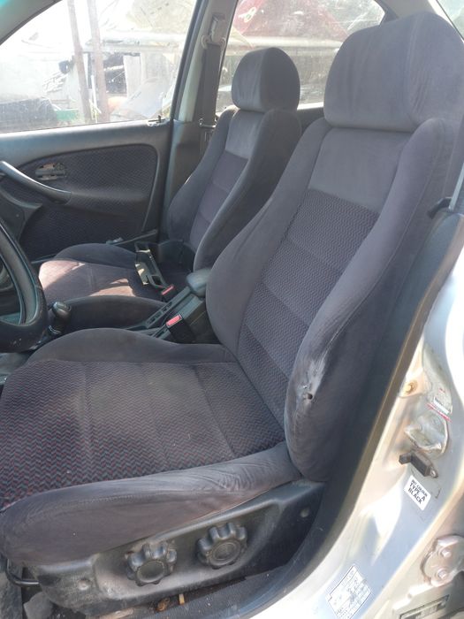 Шрот хонда сівік 2.0 HONDA CIVIC дизель,двигун стоїть на авто ,можна з