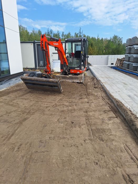 Uslugi koparką ,usługi minikoparką,prace ziemne,wozidło,wiertnica,