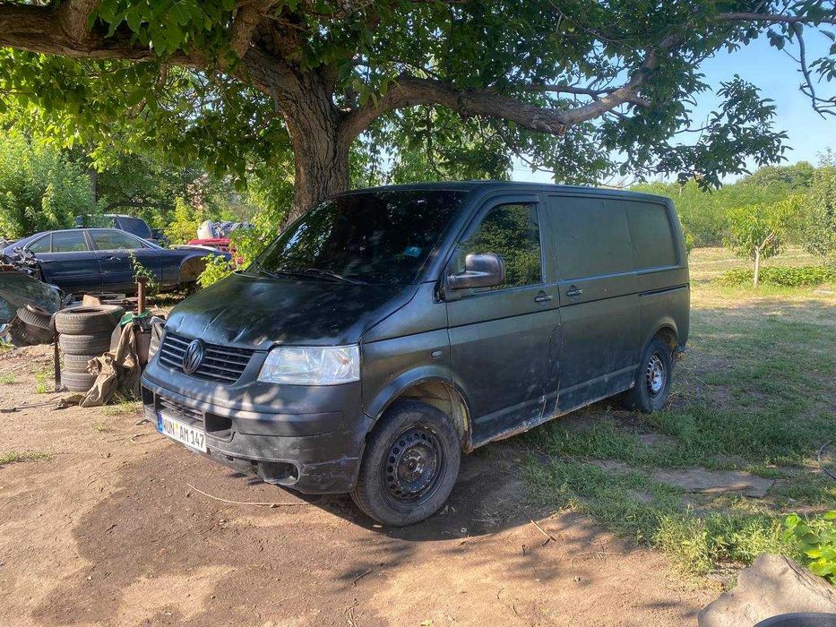 Продаю Volkswagen Transporter T5 2005 1.9 TDI МКПП