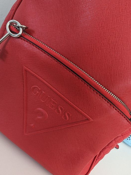 Plecak Guess czerwony