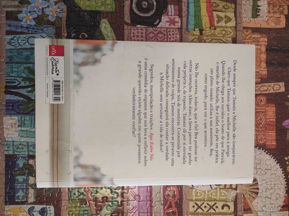 Aqui Entre Nós, Jane Fallon