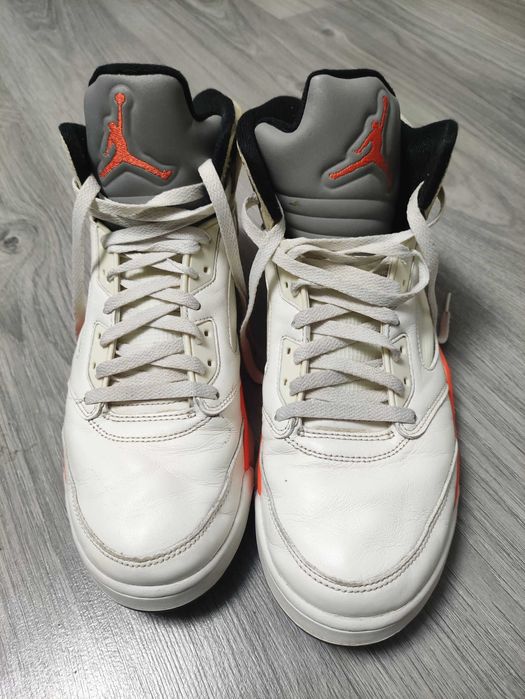 Кросівки чоловічі Air Jordan 5 Retro Beige DC1060-100