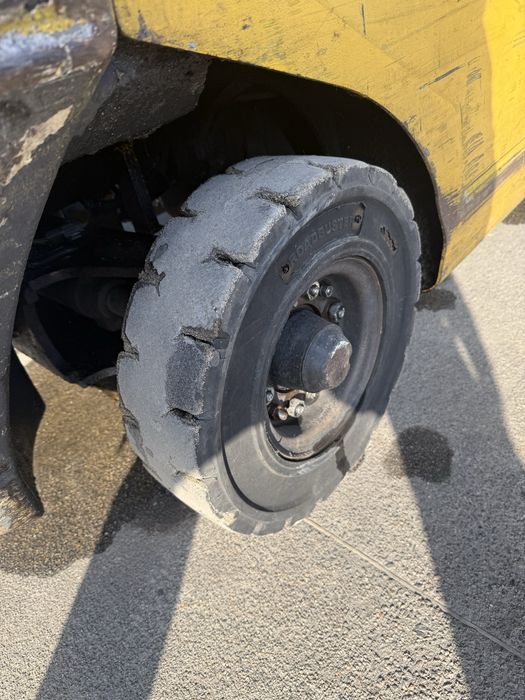 Погрузчик KOMATSU 1,5т дизель.