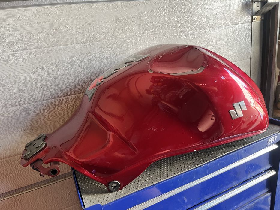 Zbiornik paliwa bak suzuki sv 650