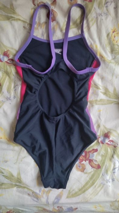 Купальники брендові 10-11 років