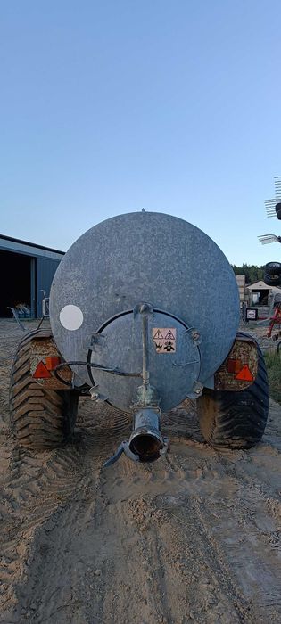 Beczkowóz asenizacyjny agrimat