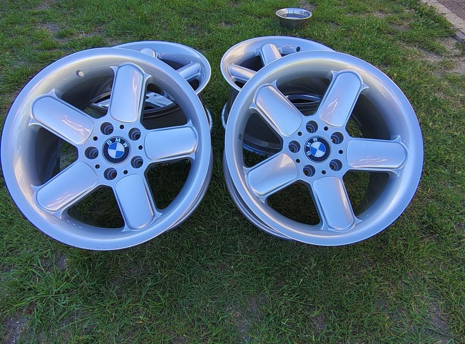 "AC Schnitzer" 17" 8.5J nowy lakier. Felgi koła BMW 5x120 e28 e30 e31 e32 e34 e36 e38 e39 e46